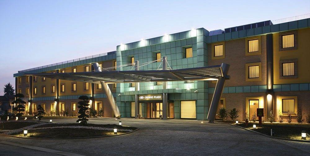 Crowne Plaza Milan - Malpensa Airport By Ihg Hotel Казе Нуове Екстериор снимка